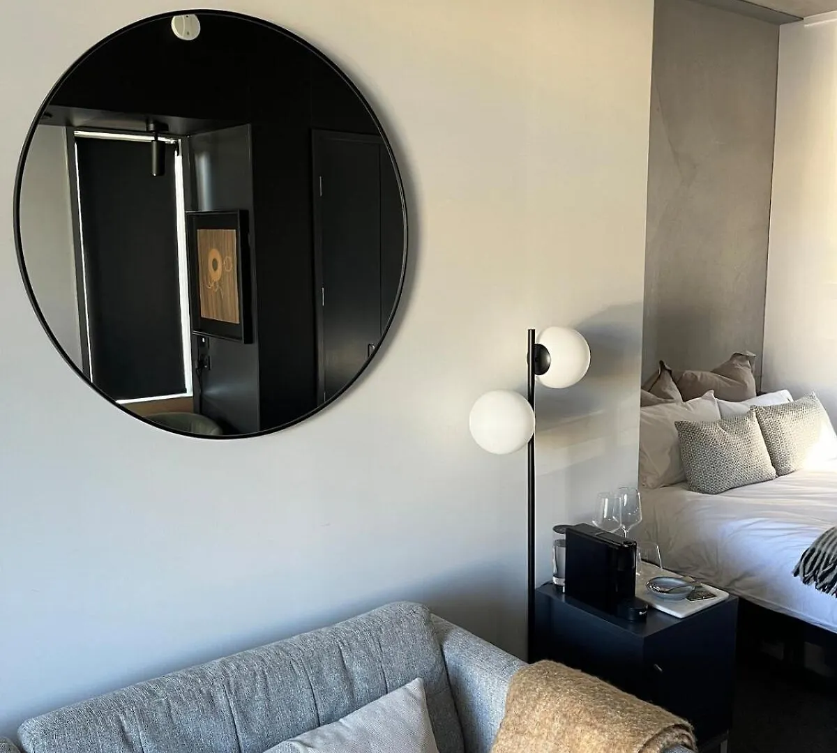 Apartment Contemporary City Studio Wellington